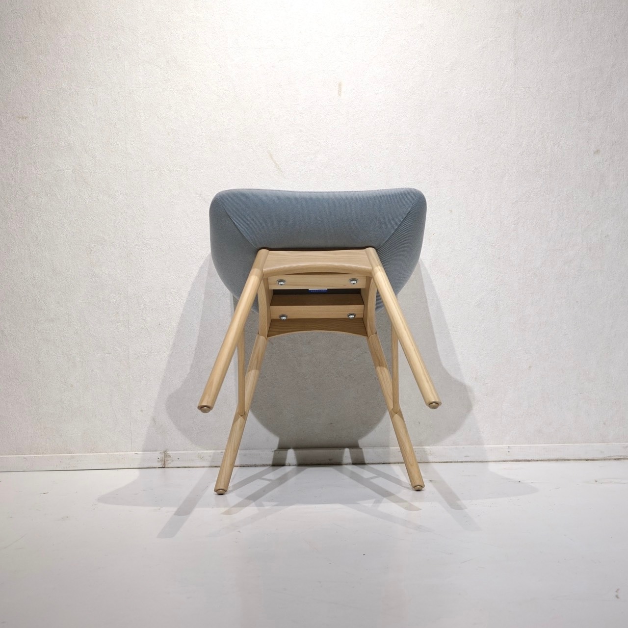 Bello Select ダイニングチェア アームレス チェア 椅子 ファブリック 木脚 北欧 ナチュラル モダン