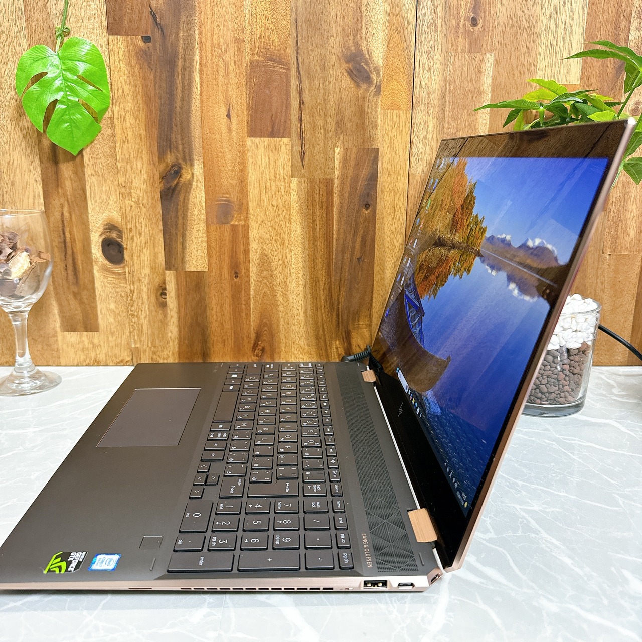 極美品4K解像度 HP Spectre x360 15/GPU搭載/メモリ16GB/SSD512GB/ゲーミングノートパソコン