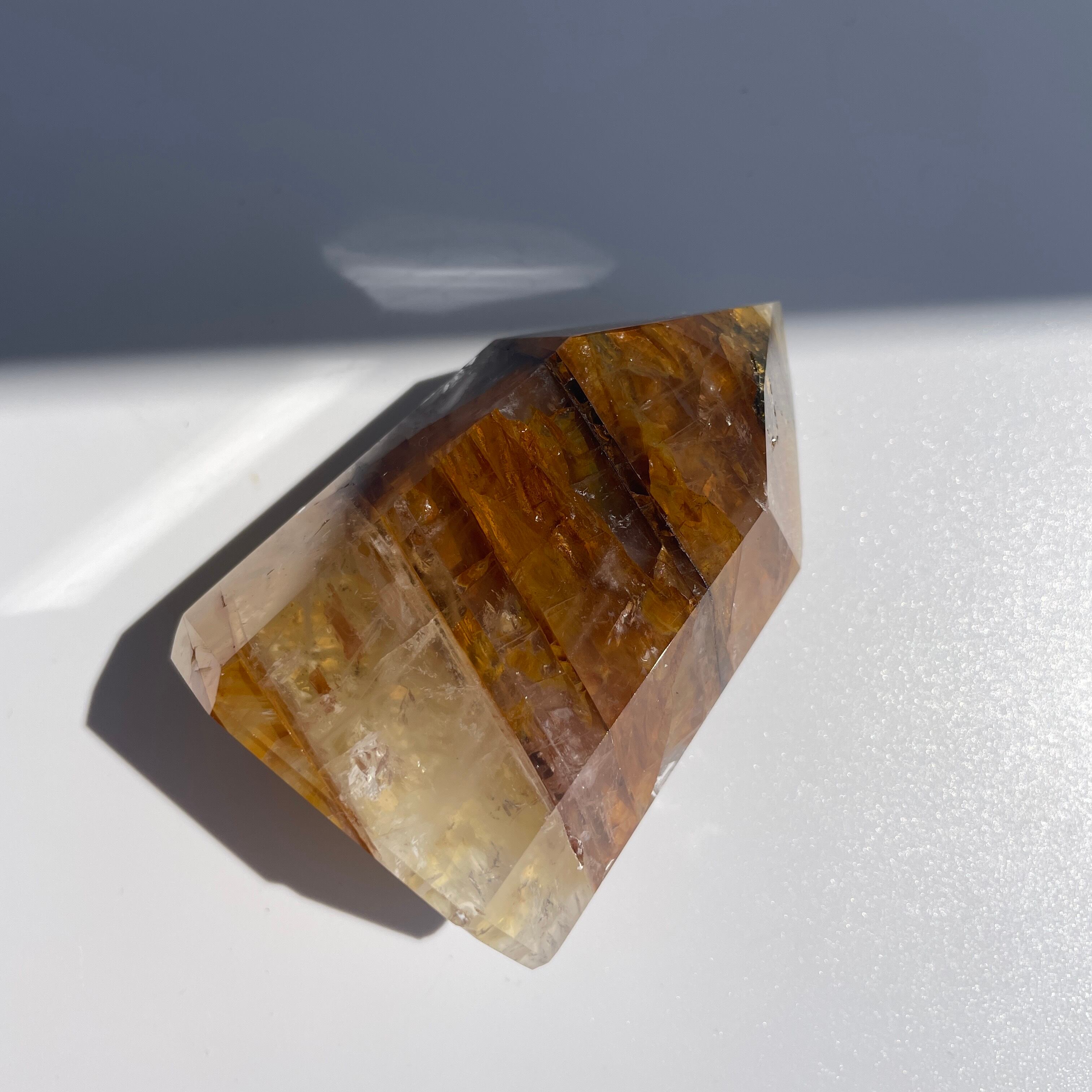 ゴールデンヒーラー タワー型33◇Golden Healer◇天然石・鉱物