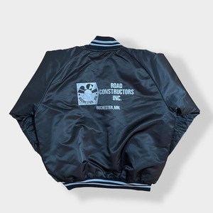 【NORTH TRAIL】90s USA製 スタジャン ブルゾン ナイロンジャケット 企業系 企業ロゴ ワンポイント バックプリント 両面プリント ラインリブ 2XL 極太アーム ビッグシルエット黒ボディ US古着