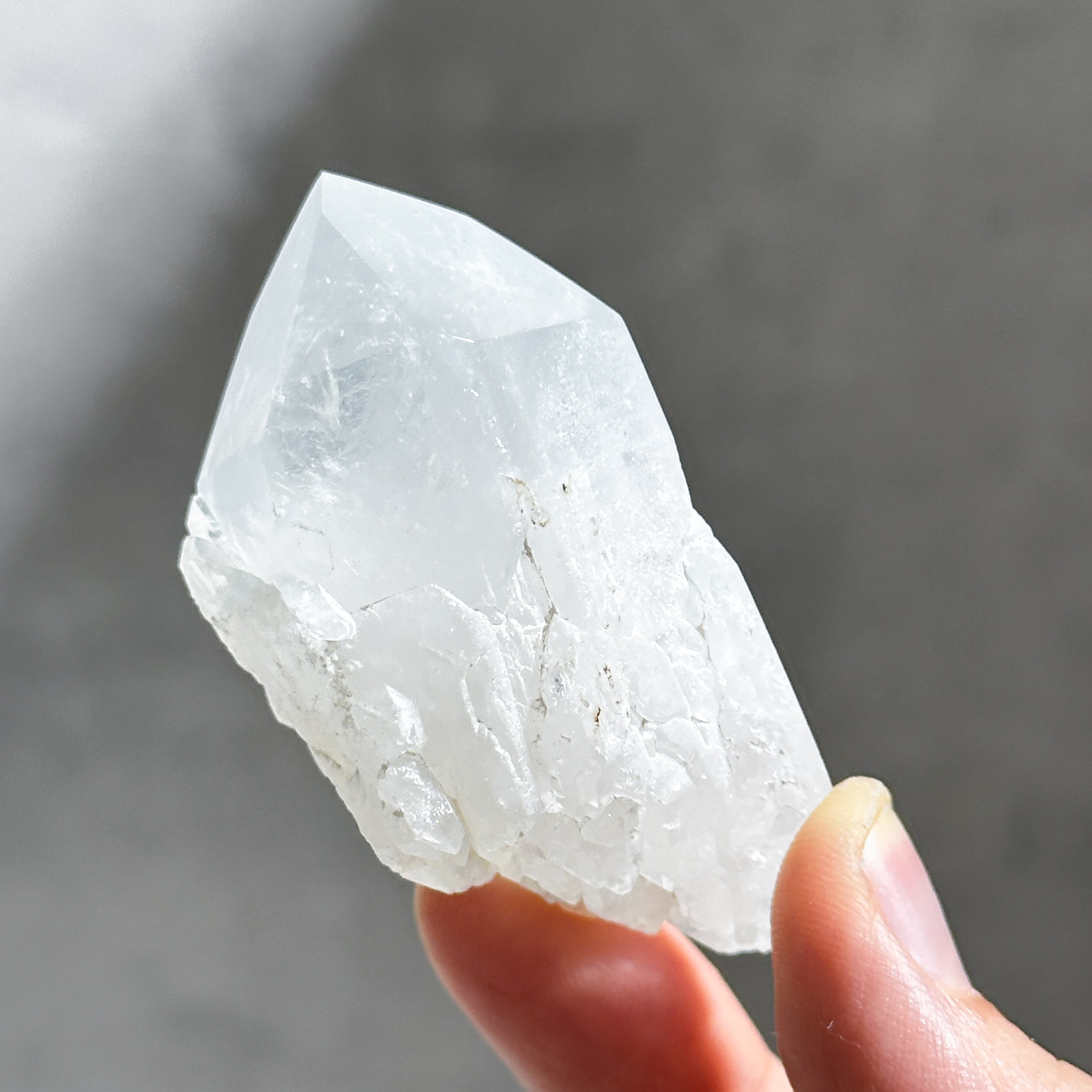 ブルーターラクォーツ | Kamoku［カモク］インテリア天然石・鉱物の