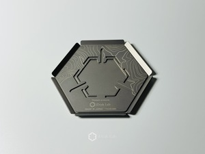 【Topographic Model】Ti Flat Trivet Wide (Laser Engraved / Sandblasted Finish)　Domestic and international sales models