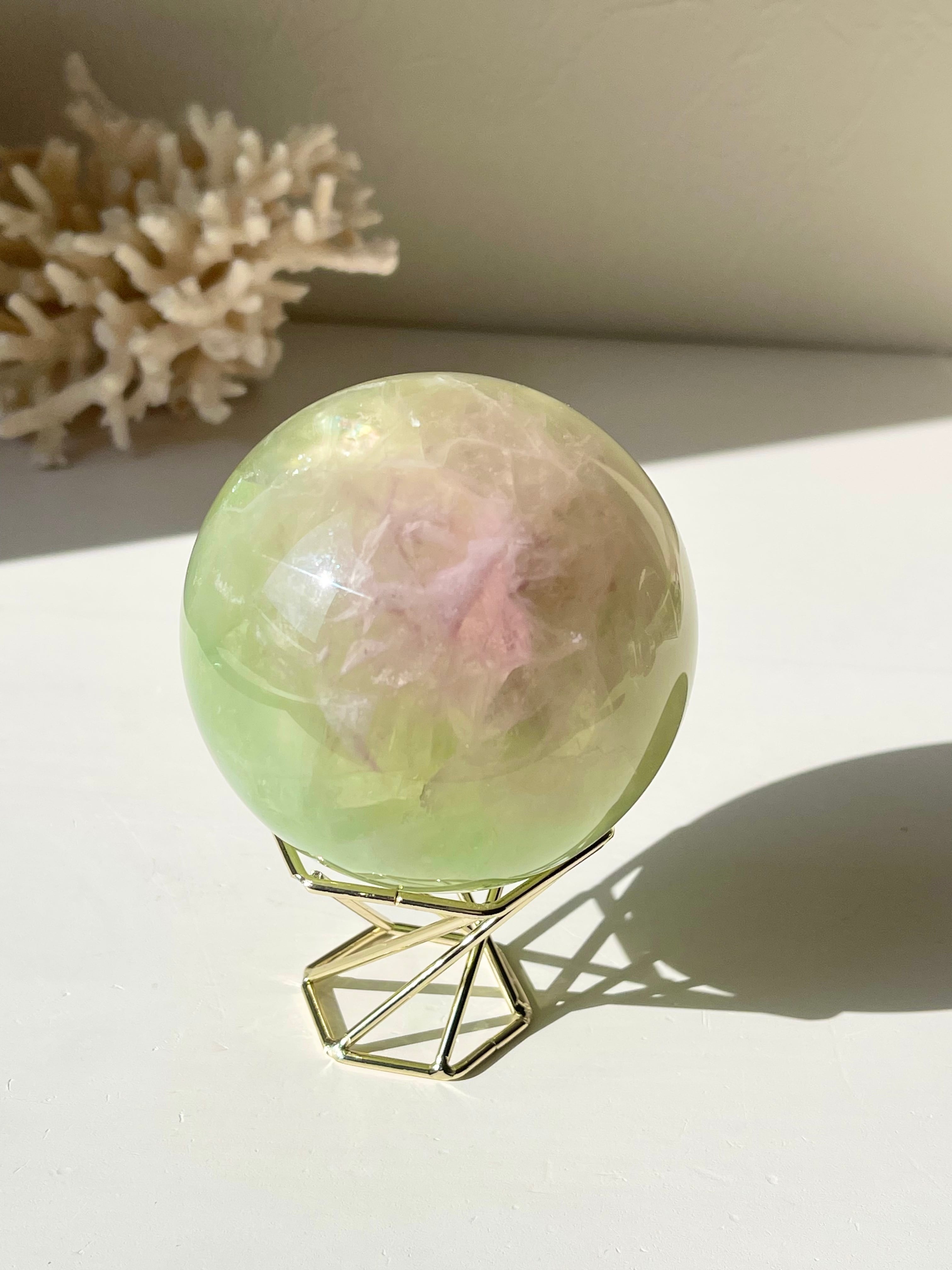 フローライトスフィア　8.1cm