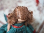 グリーンと赤ブレード羽ボネ　「Nancy Ann Story Book Doll」スタンド付き（おでこ変色あり） 画像19