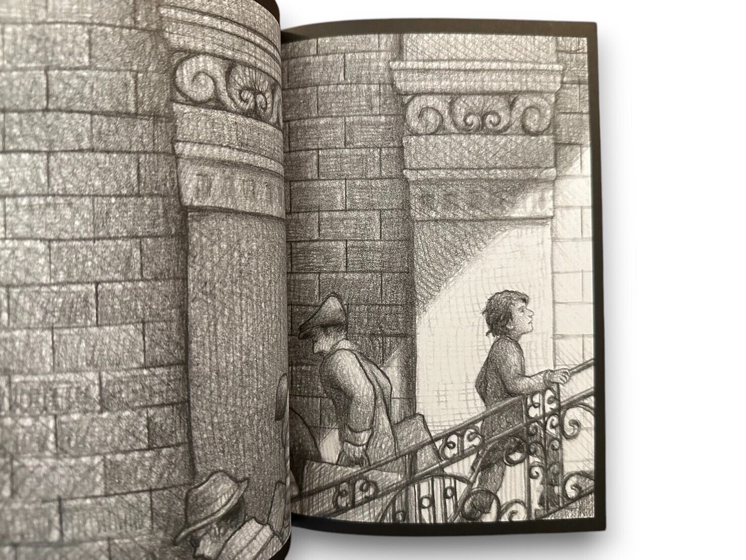SC068】The Invention of Hugo Cabret(2007) /Brian Selznick