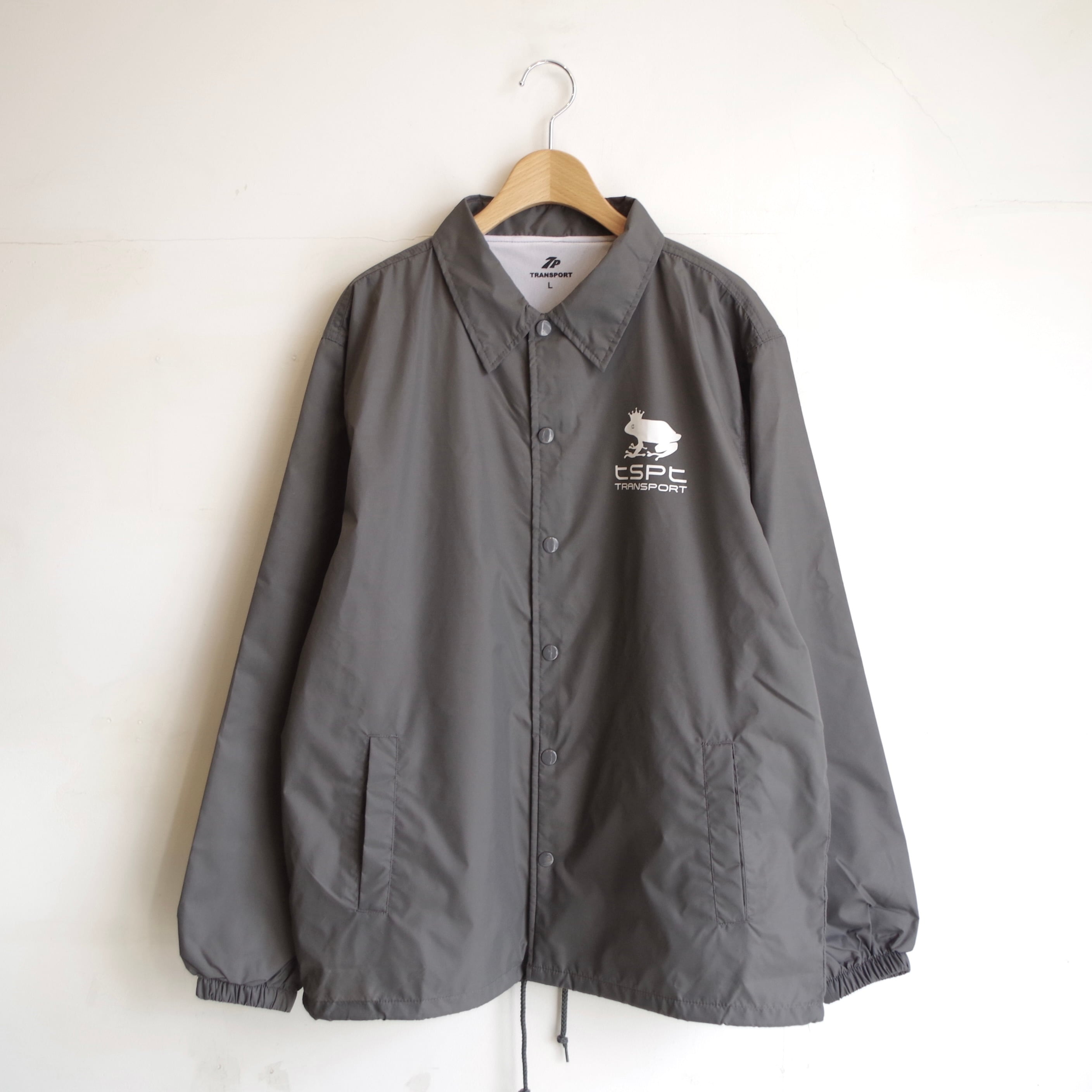 TRANSPORT 7P FROG COACH JACKET | 1F Store