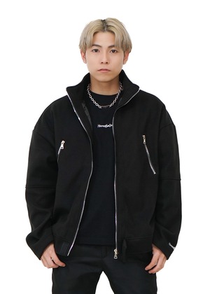 42.ESSENCE ZIP JACKET