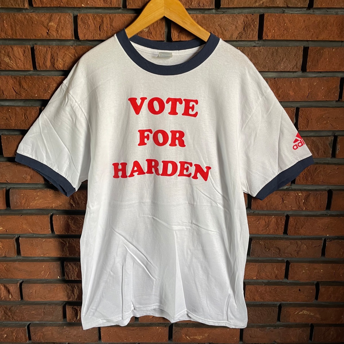 adidas VOTE FOR HARDEN プリントリンガーTシャツ | 古着屋PENNY