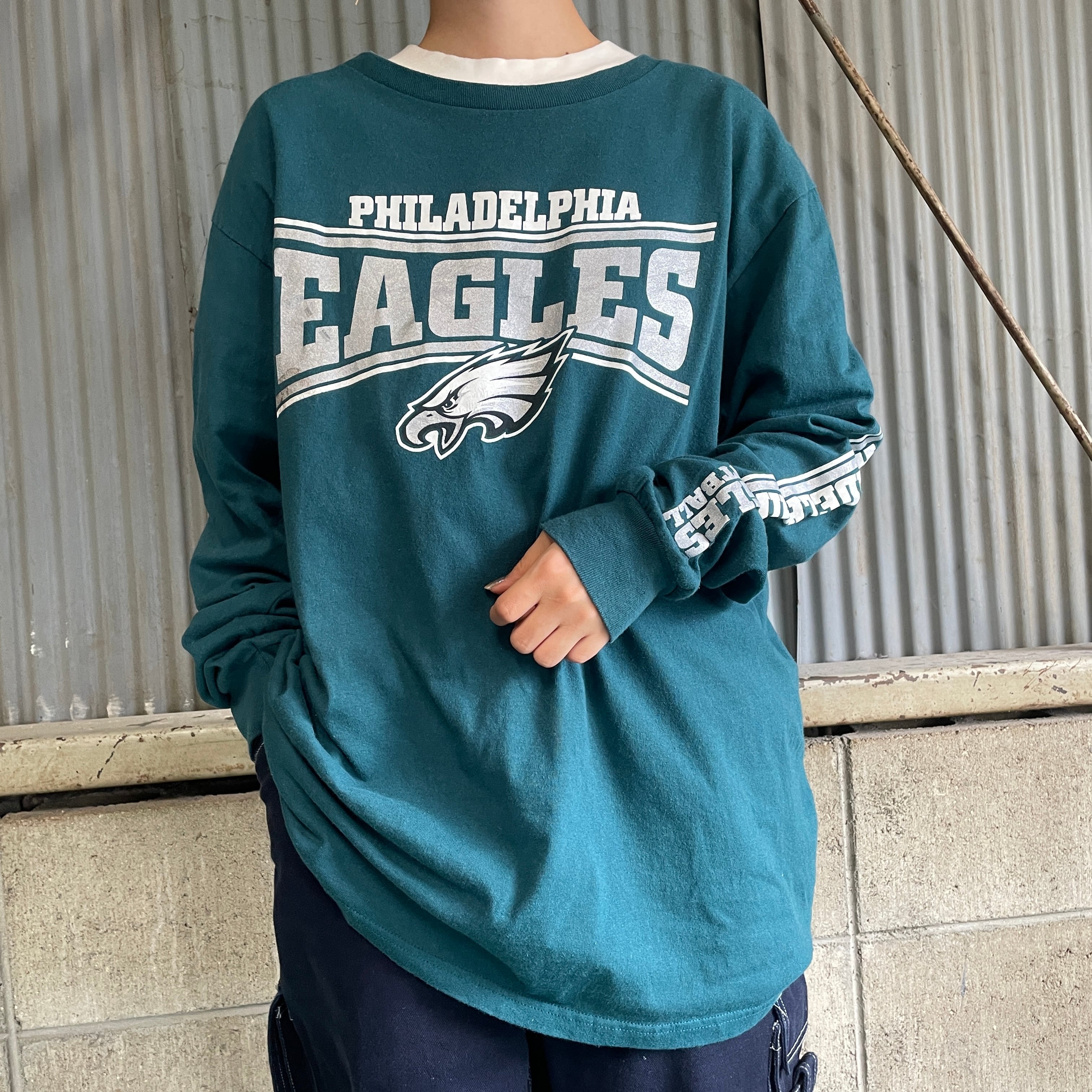 ラッセル Russell NFL PHILADELPHIA EAGLES フィラデルフィアイーグル Vネック ナイロンプルオーバー メンズXXL /eaa312615