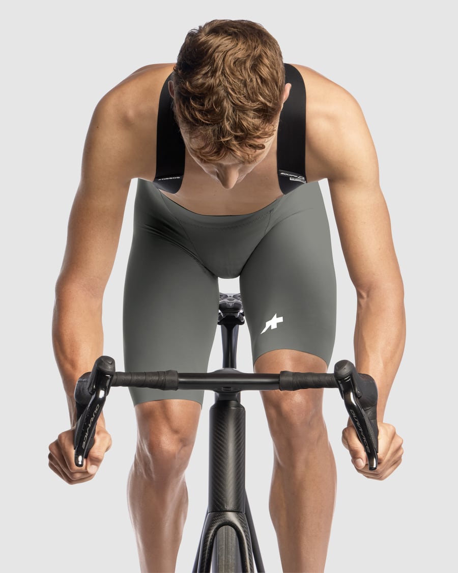 ASSOS EQUIPE R Bib S11 Edge Green サイズS assos（アソス）EQUIPE R Bib Shorts S11 Edge Green | スズパワー online