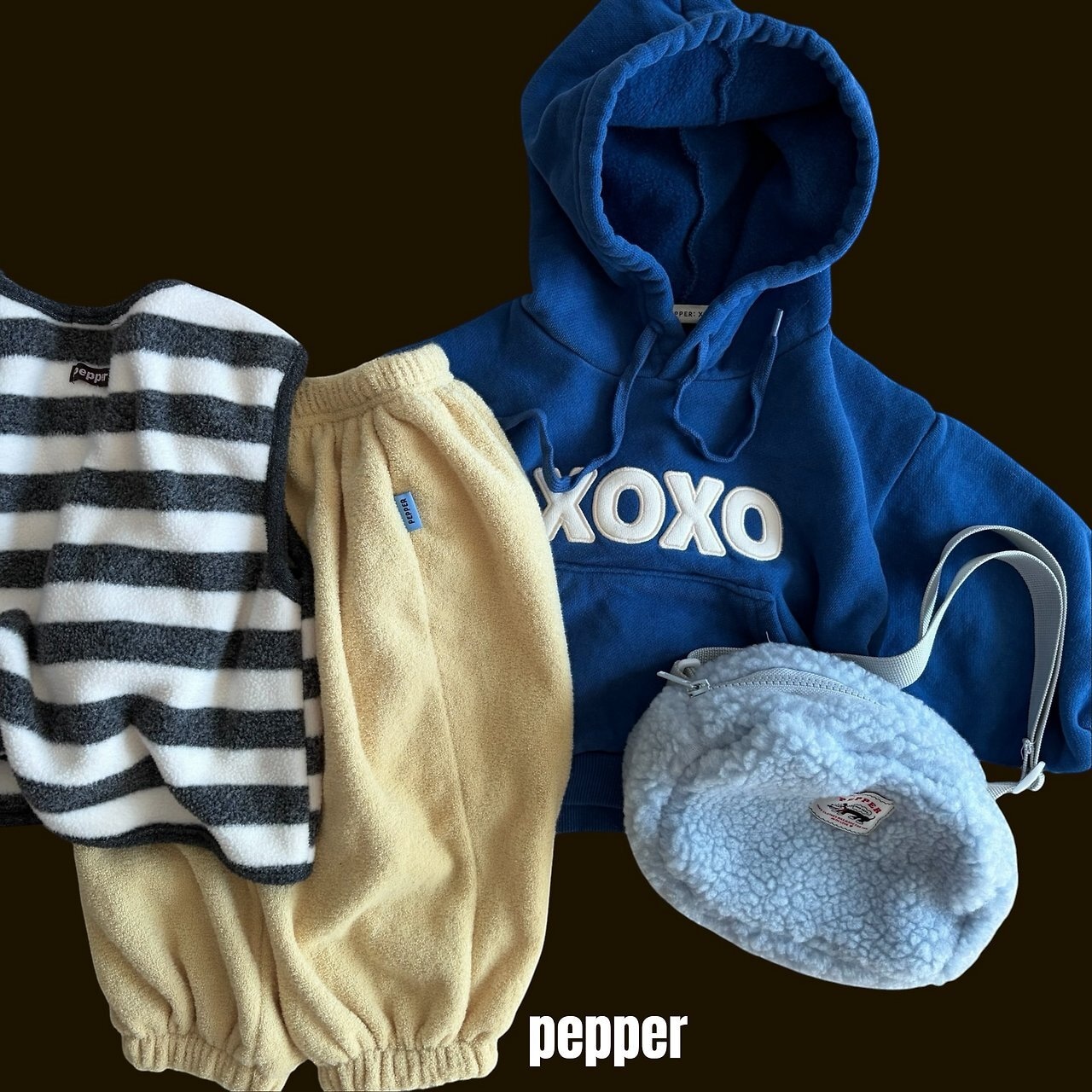 ペッパー / PEPPER / XOXOフーディー / 韓国子供服 / キッズ / 26winter〖取寄〗*XS~XL*