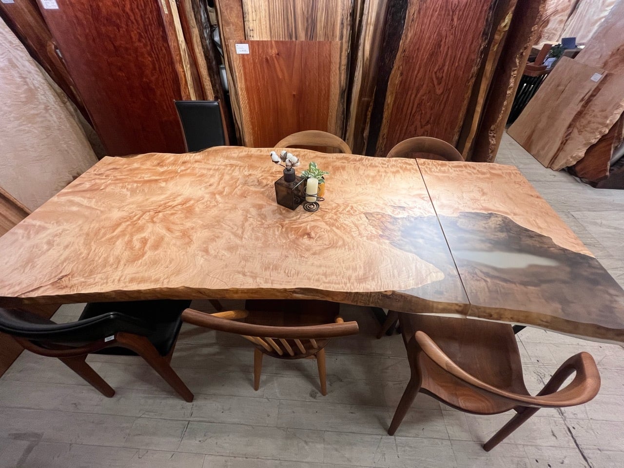 共板2枚セット】栃（トチ）_2460×990-1050-960×55_浅草本店_テーブル天