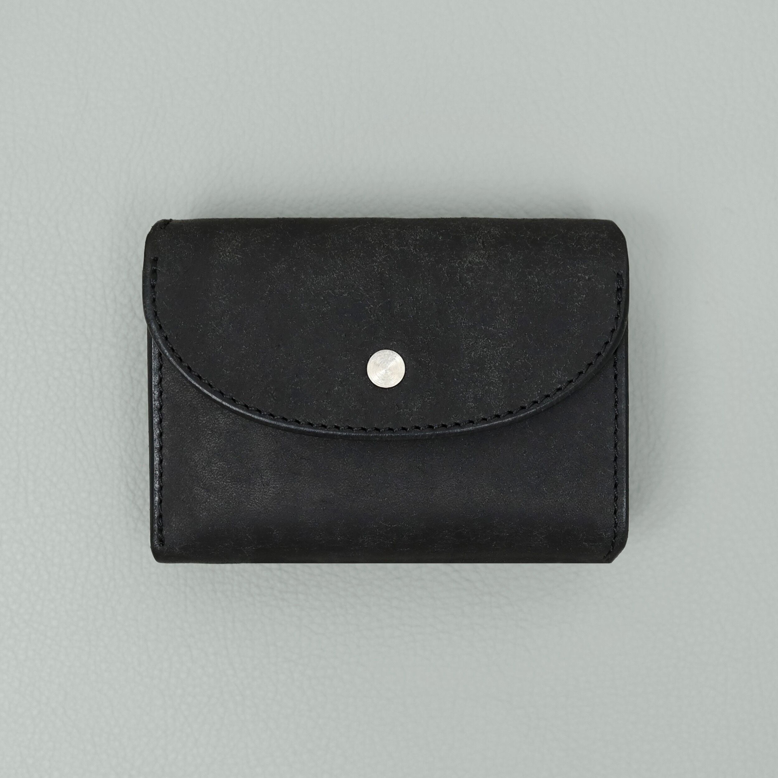 最大43%OFFクーポン 池之端銀革店 iru 財布 alamocirugiaplastica.com