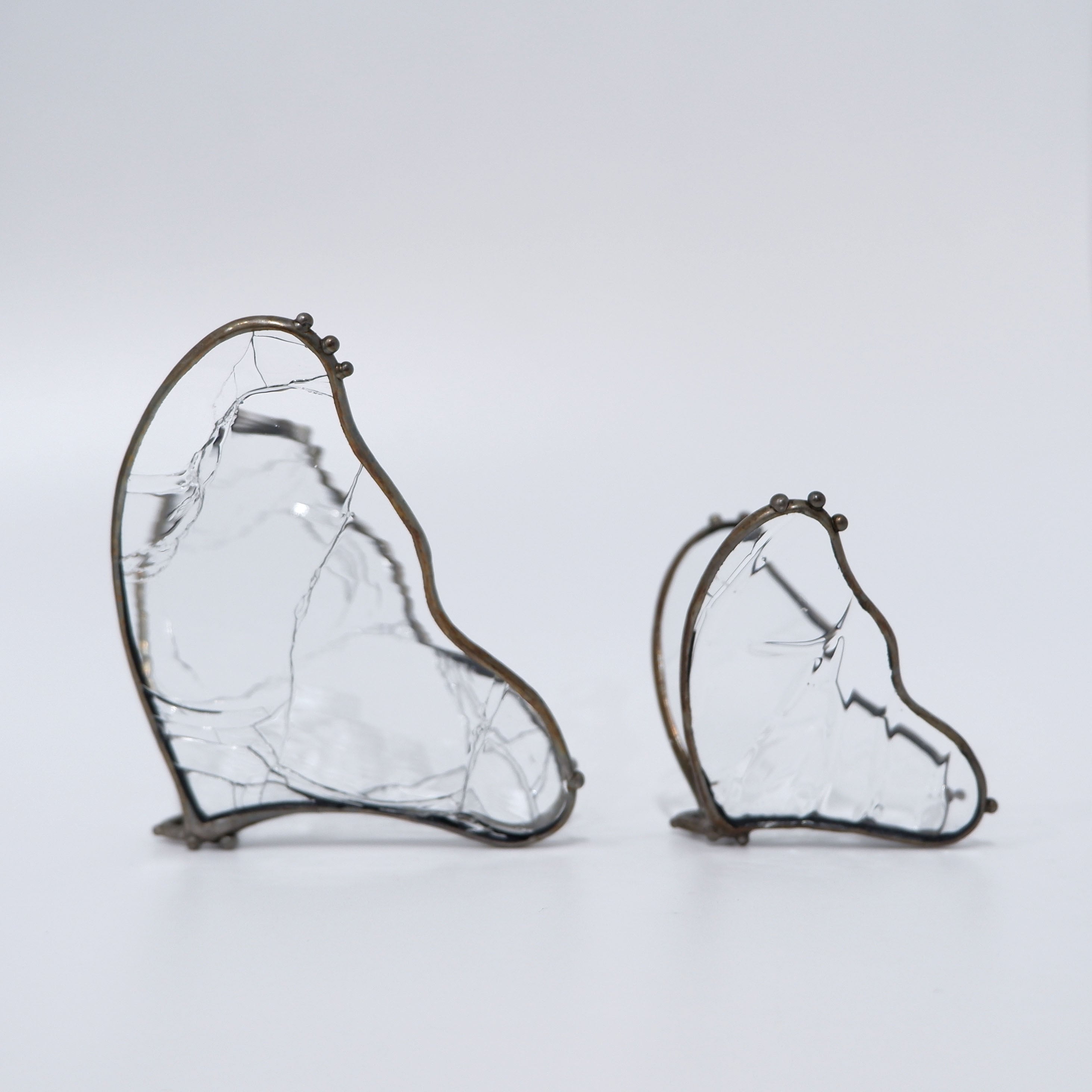 尾崎雅子作　ステンドグラス「羽根」 尾崎雅子作ステンドグラス「羽根」