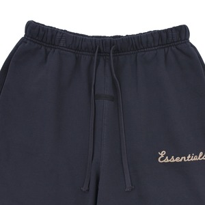【ESSENTIALS】TRAINING CLASSIC FIT SHORT
