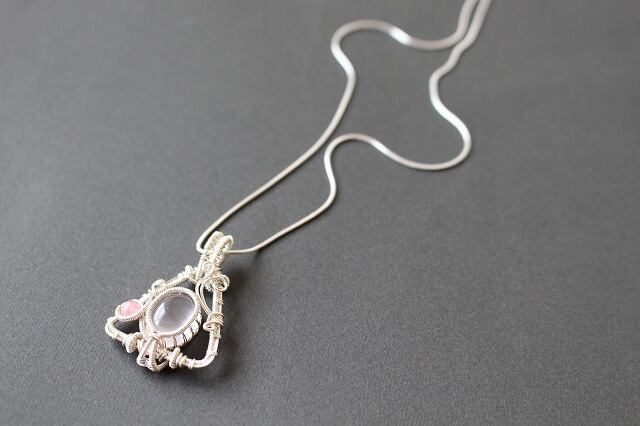 Rose quartz silver925 wirewrapping pendant