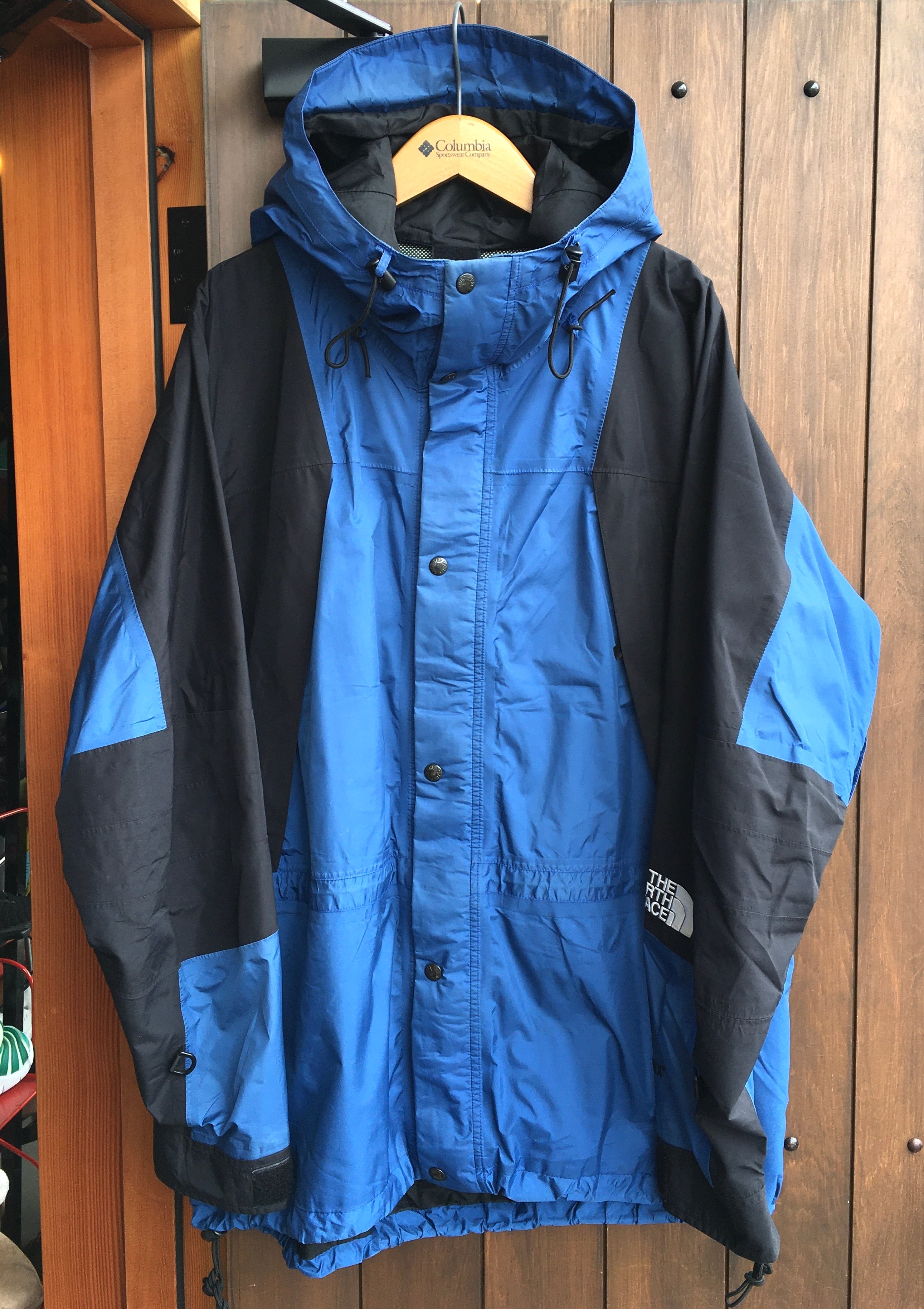 the north face 90s mountain light jacket