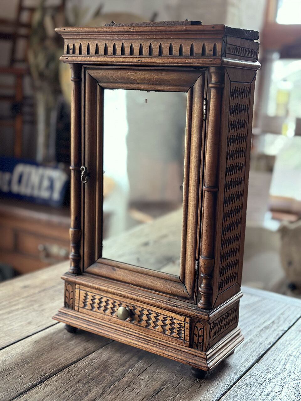 J8 約100年前 イラン製 アンティーク ミラーキャビネット】