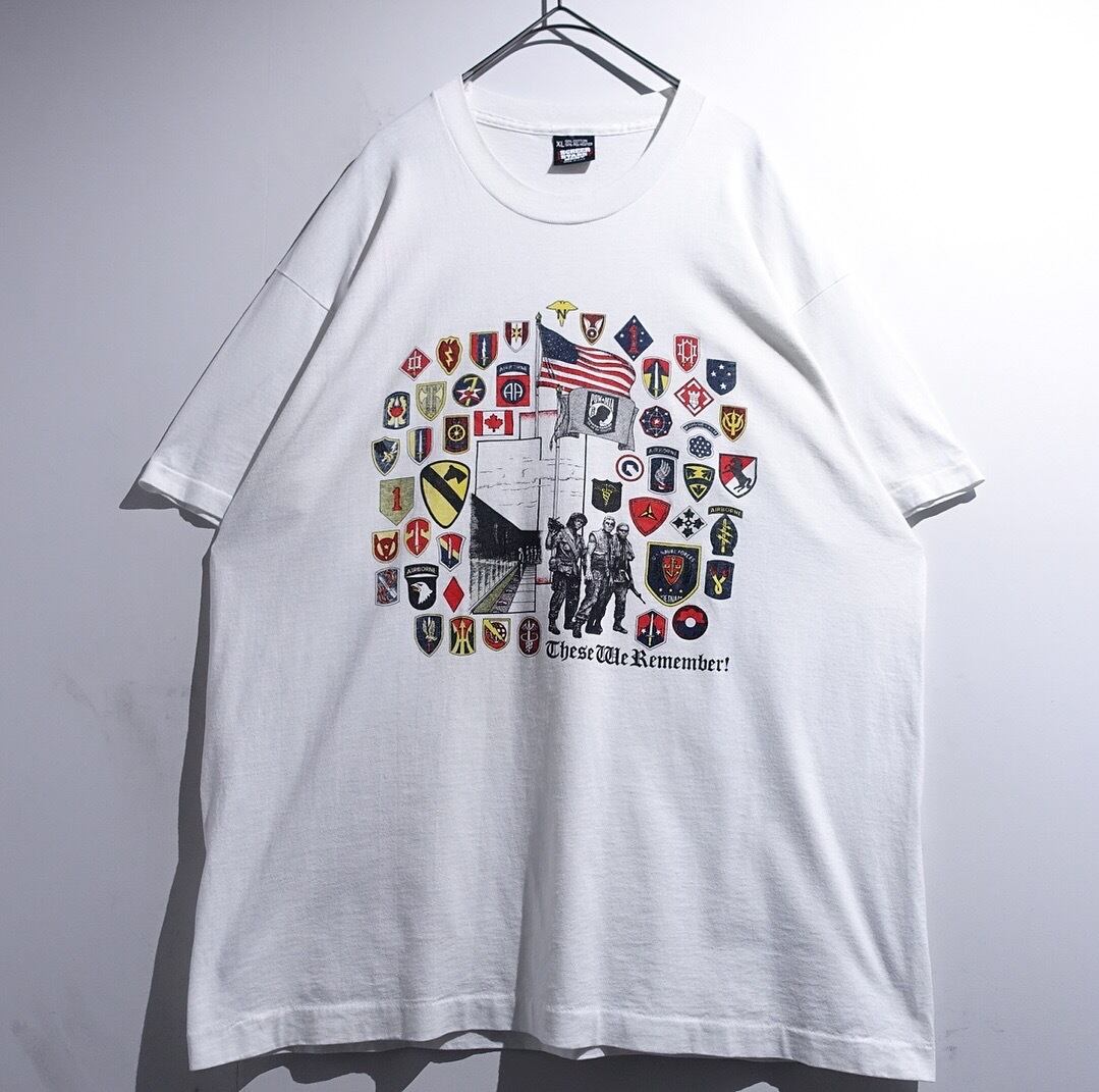 90s White Multiple Emblem Soldier Print Design T-Shirt