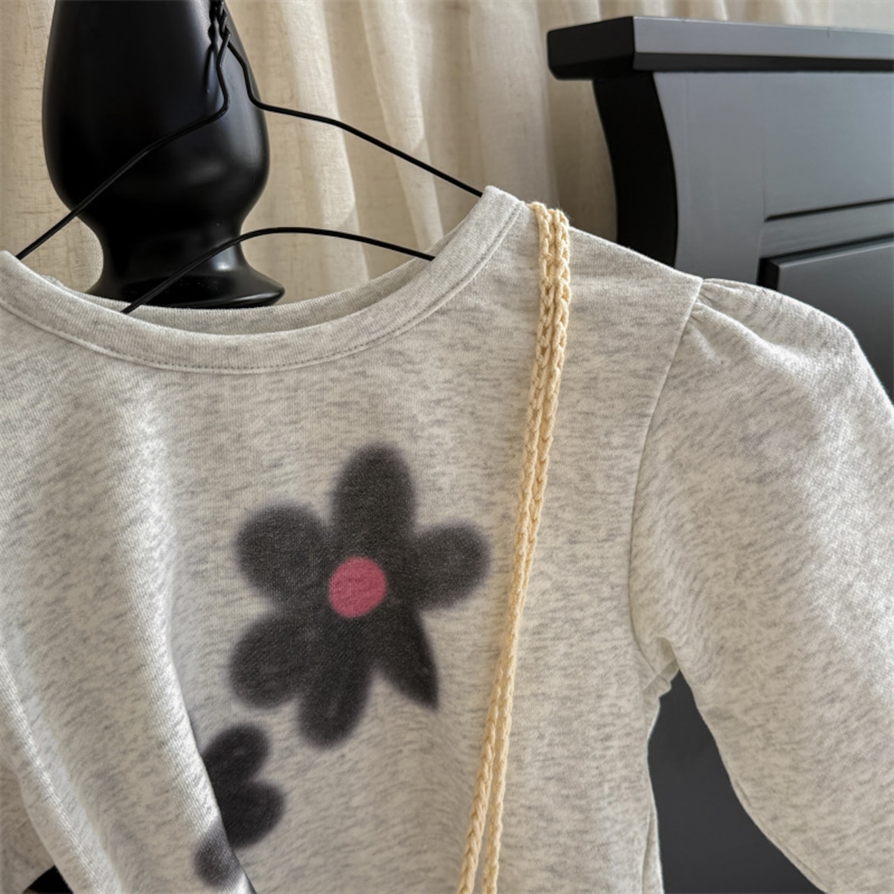 秋レース裾花柄Tシャツ