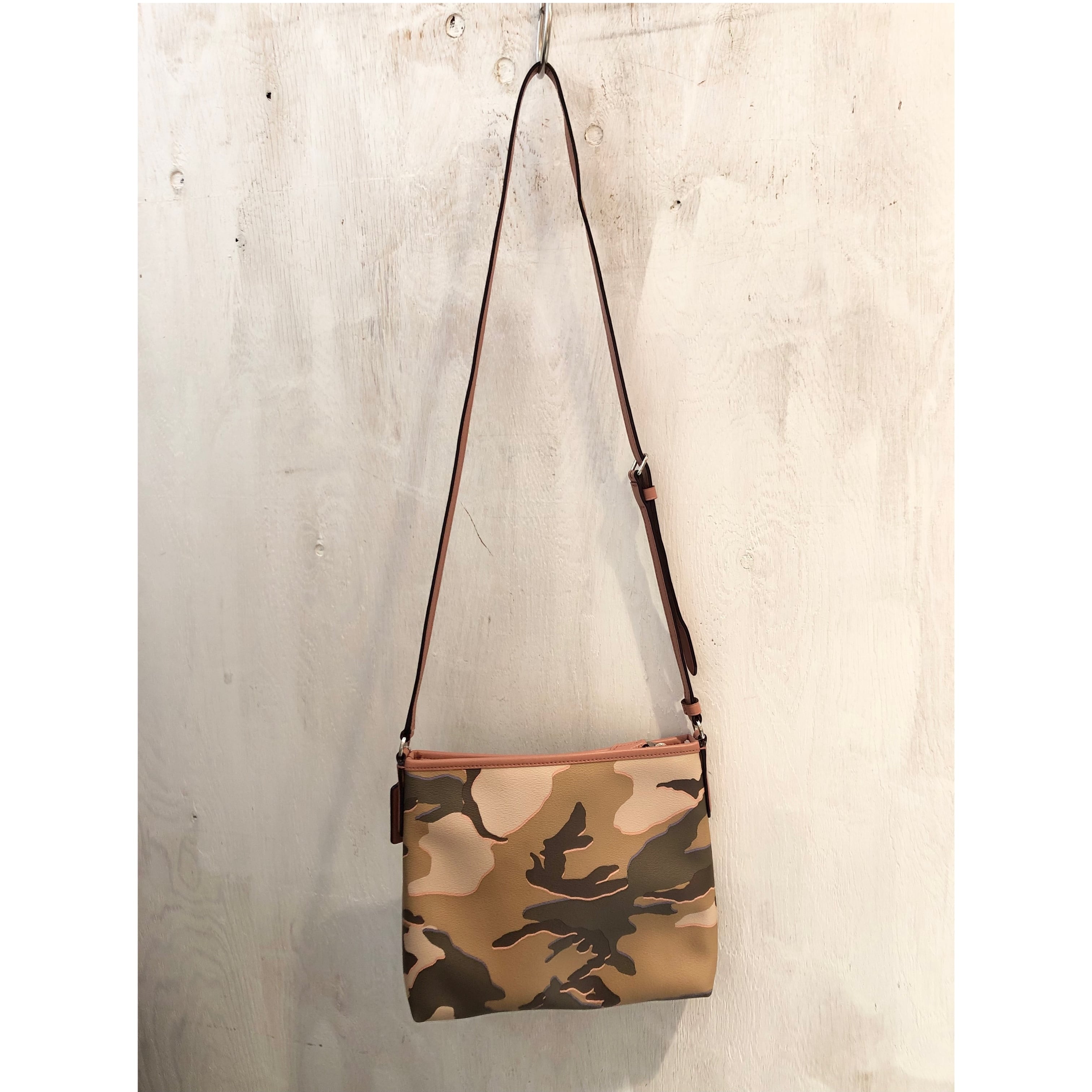 COACH/shoulderbag/babypink/camouflage/コーチ/ショルダー COACH/shoulderbag/babypink/camouflage/コーチ/ショルダー
