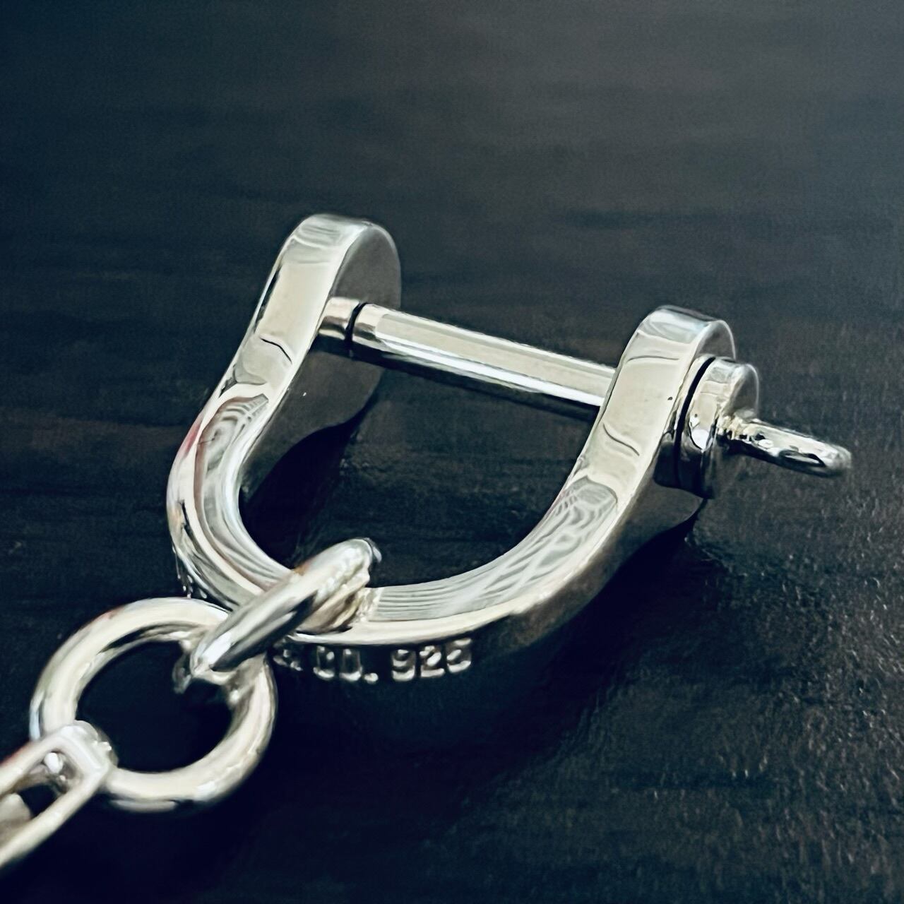 VINTAGE TIFFANY & CO. Double Shackle Key Chain Sterling VINTAGE TIFFANY & CO. Double Shackle Key Chain Sterling