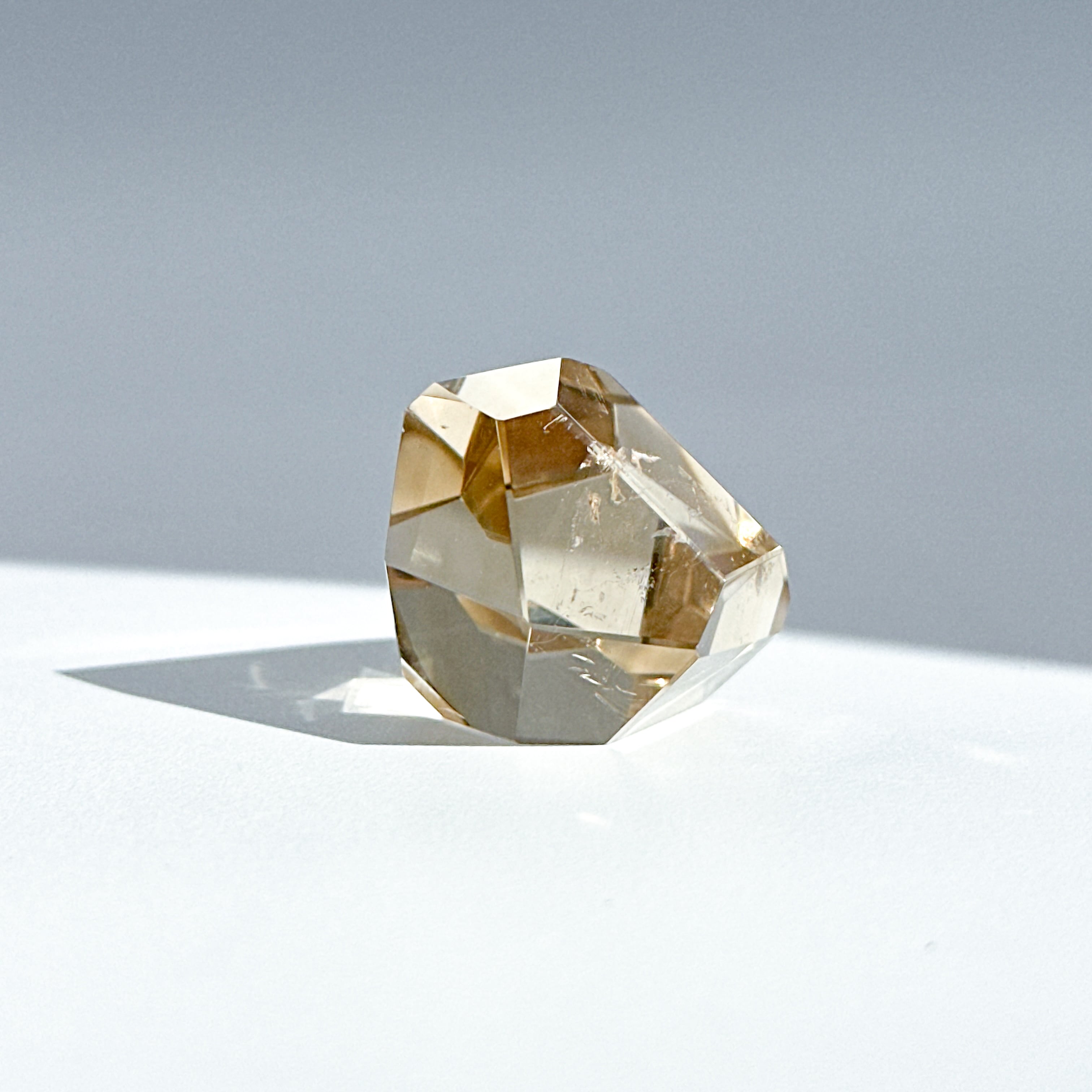 シトリン（黄水晶） フリーフォーム72◇ Citrine ◇ 天然石・鉱物