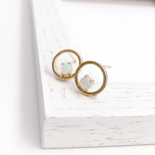 Opal circle pierce/earring