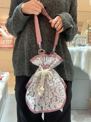 【umu】kaigara kinchaku (floral lace × red gingham)