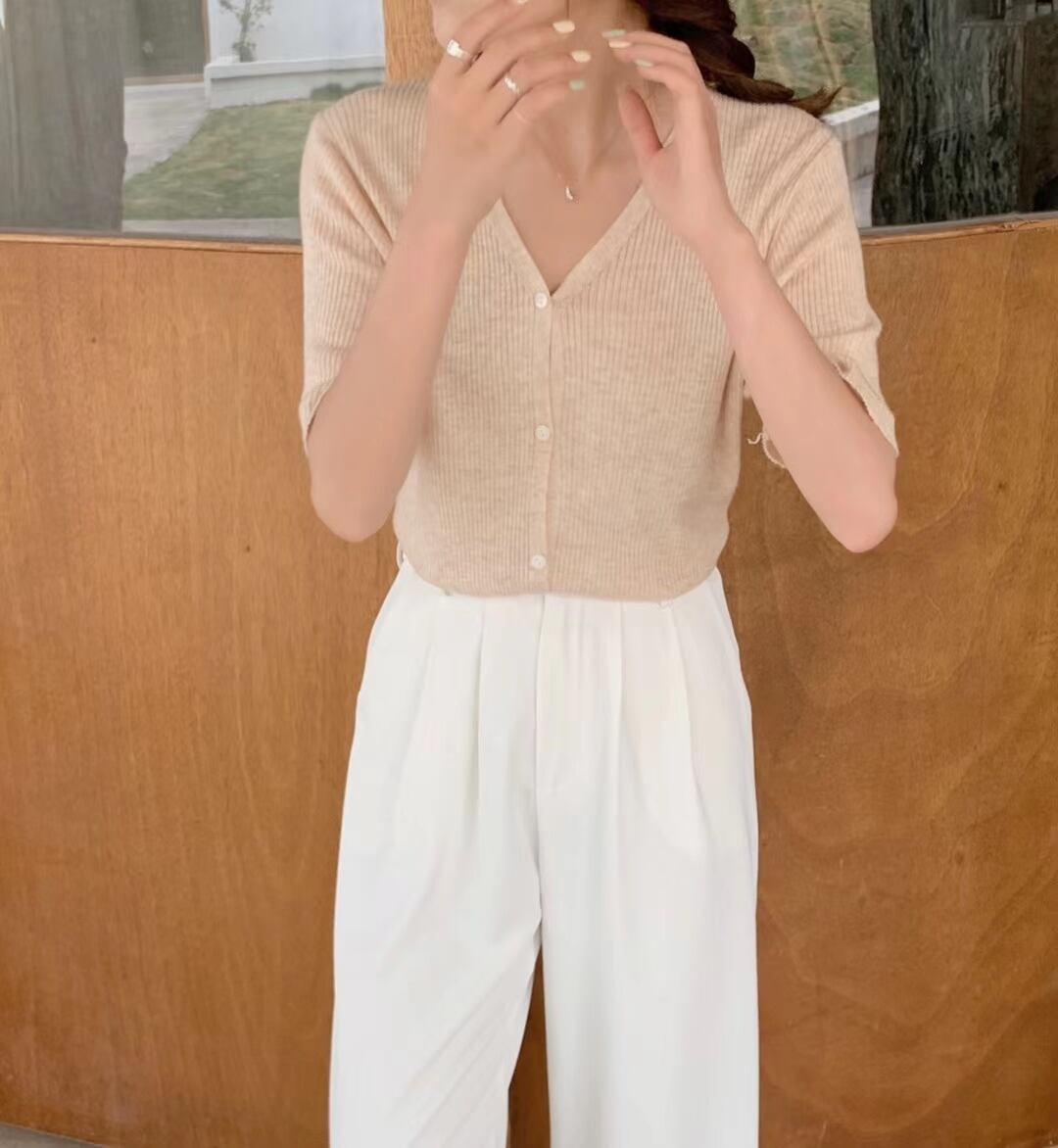 Vネック　シンプルカーディガン　AJ2205-645