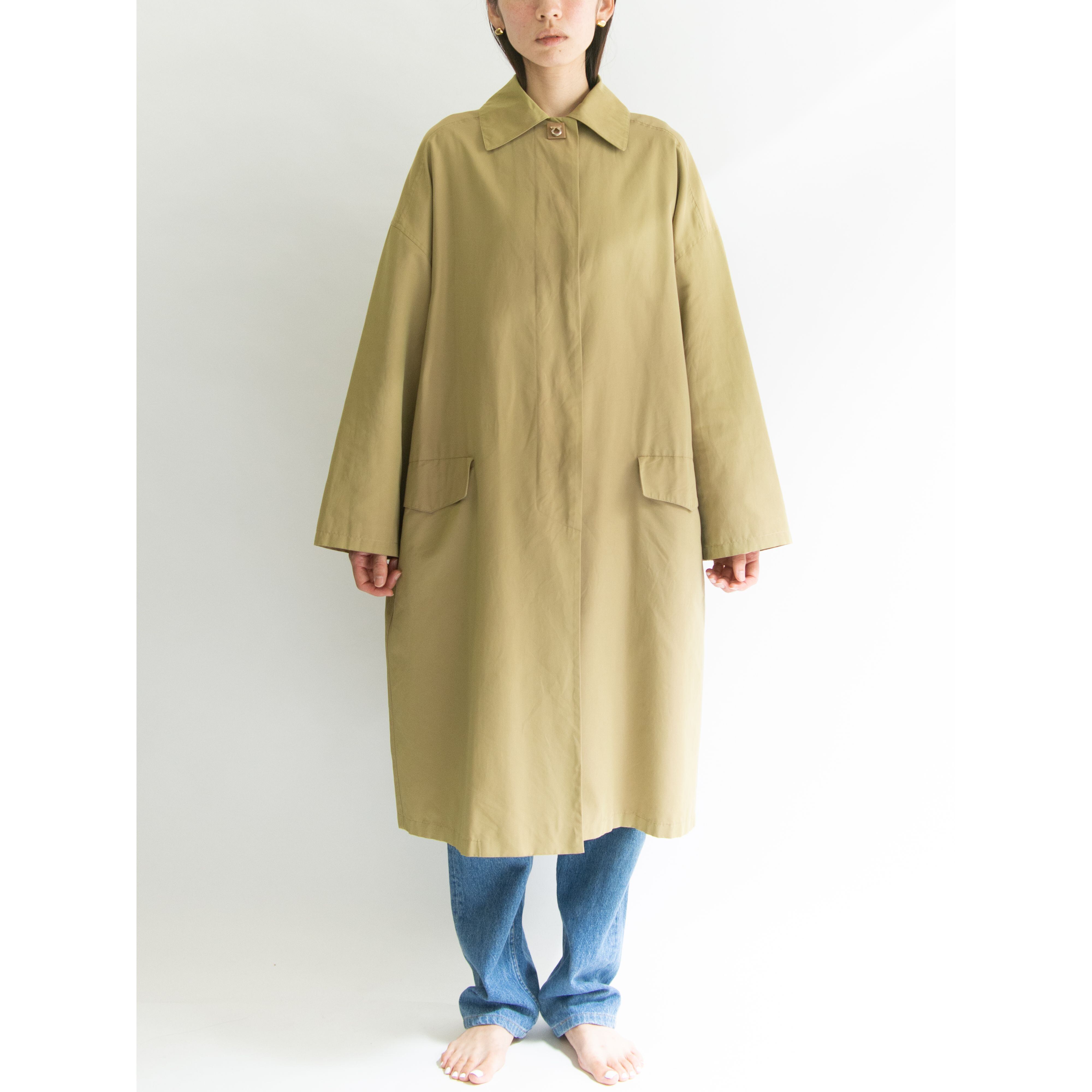 Salvatore Ferragamo】Made in Italy oversized soutien collar coat ...