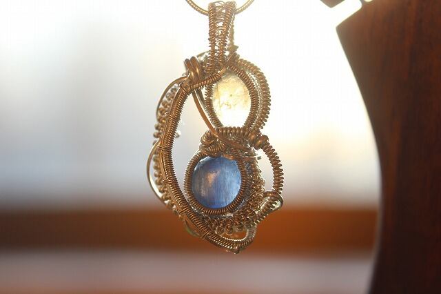 Labradorite & Kyanite silver925 wirewrapping pendant