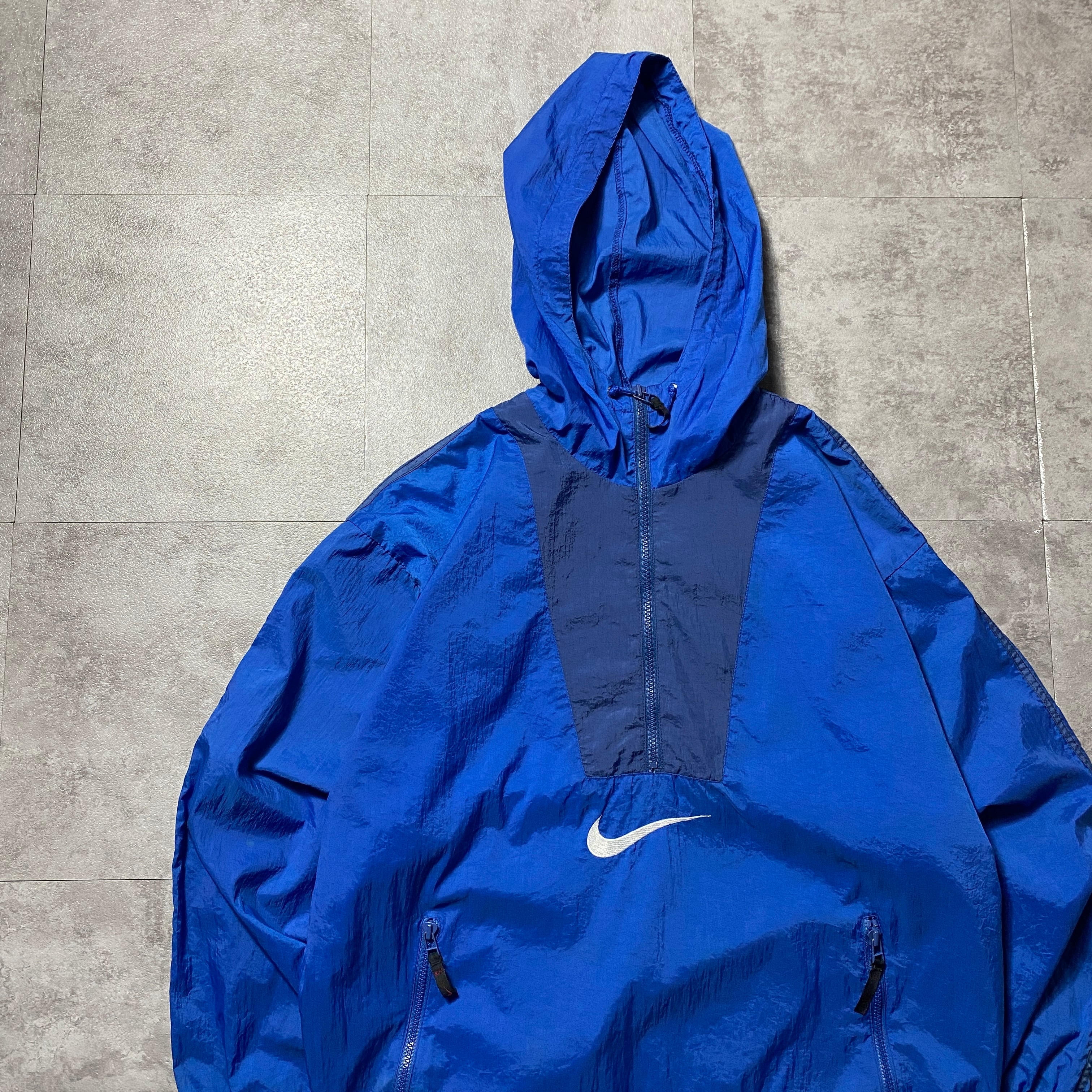 NIKE ナイキ スウォッシュ 刺繍ワンポイント グレー ジップパーカー