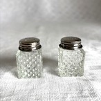 塩コショーセット　小さなスパイス入れ　ガラス製　 18twa14