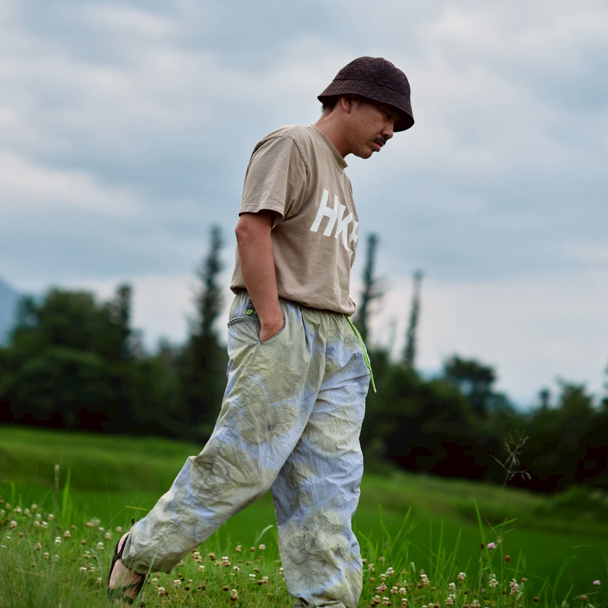 迷迭香（マンネンロウ）/ NYRON HARVEST TRAINER 噴湯丘 Edition <Tie