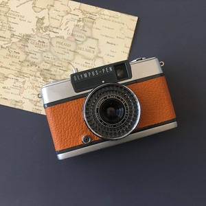 Olympus PEN EE-2 <マリゴールド>