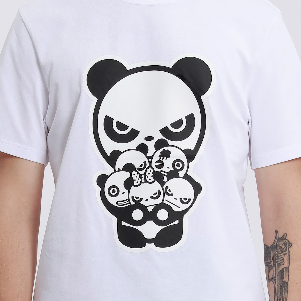 【HIPANDA ハイパンダ】メンズ Tシャツ MEN'S HIPANDA FAMILY SHORT SLEEVED T-SHIRT / WHITE・BLACK