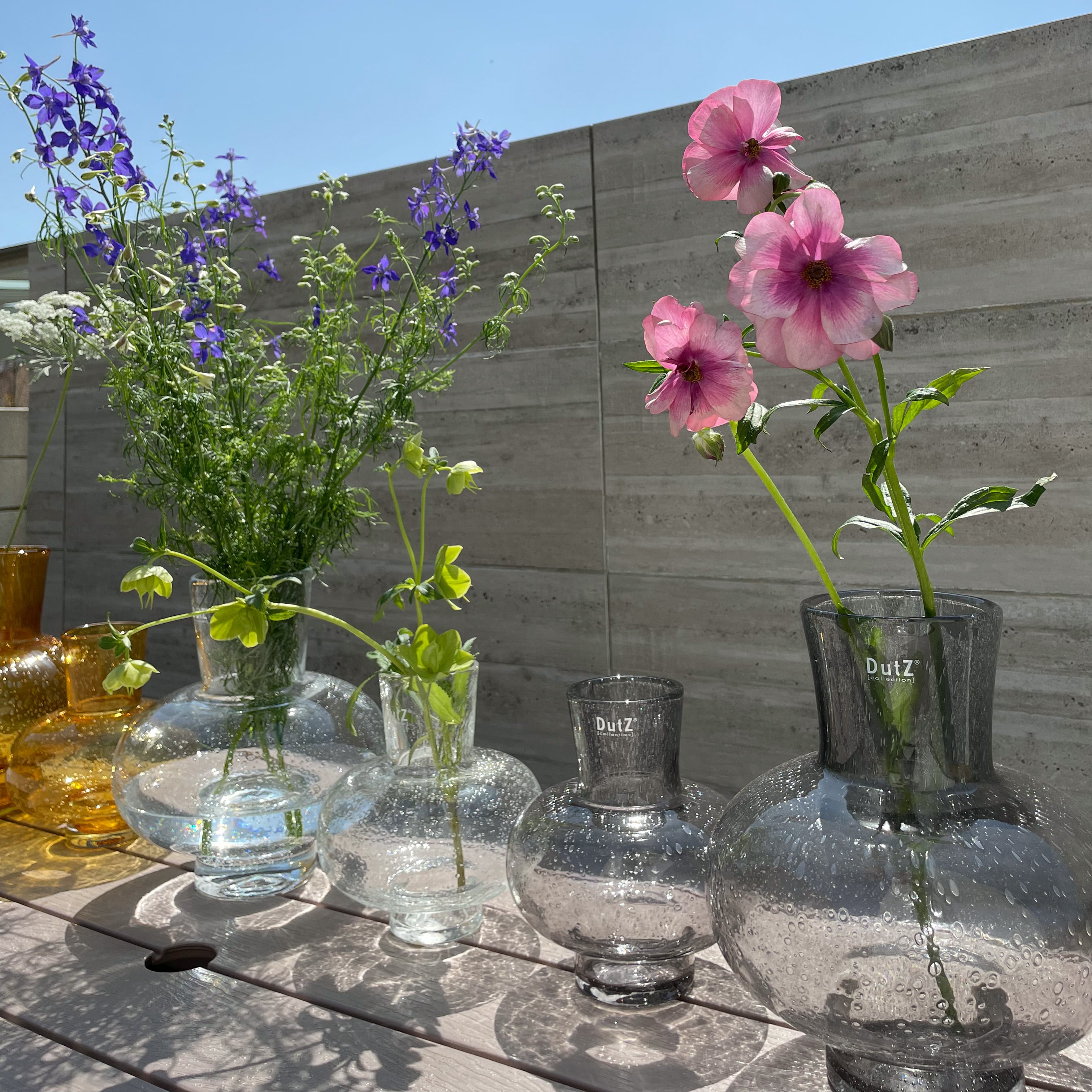 DutZ ガラスプレート DutZ collection 】モデスト27 グレイ、ゴールドバブルス | À L'ecrin