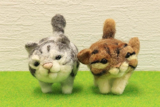 相棒　猫二匹セット（サバトラと茶トラ）　可愛い　羊毛フェルト　