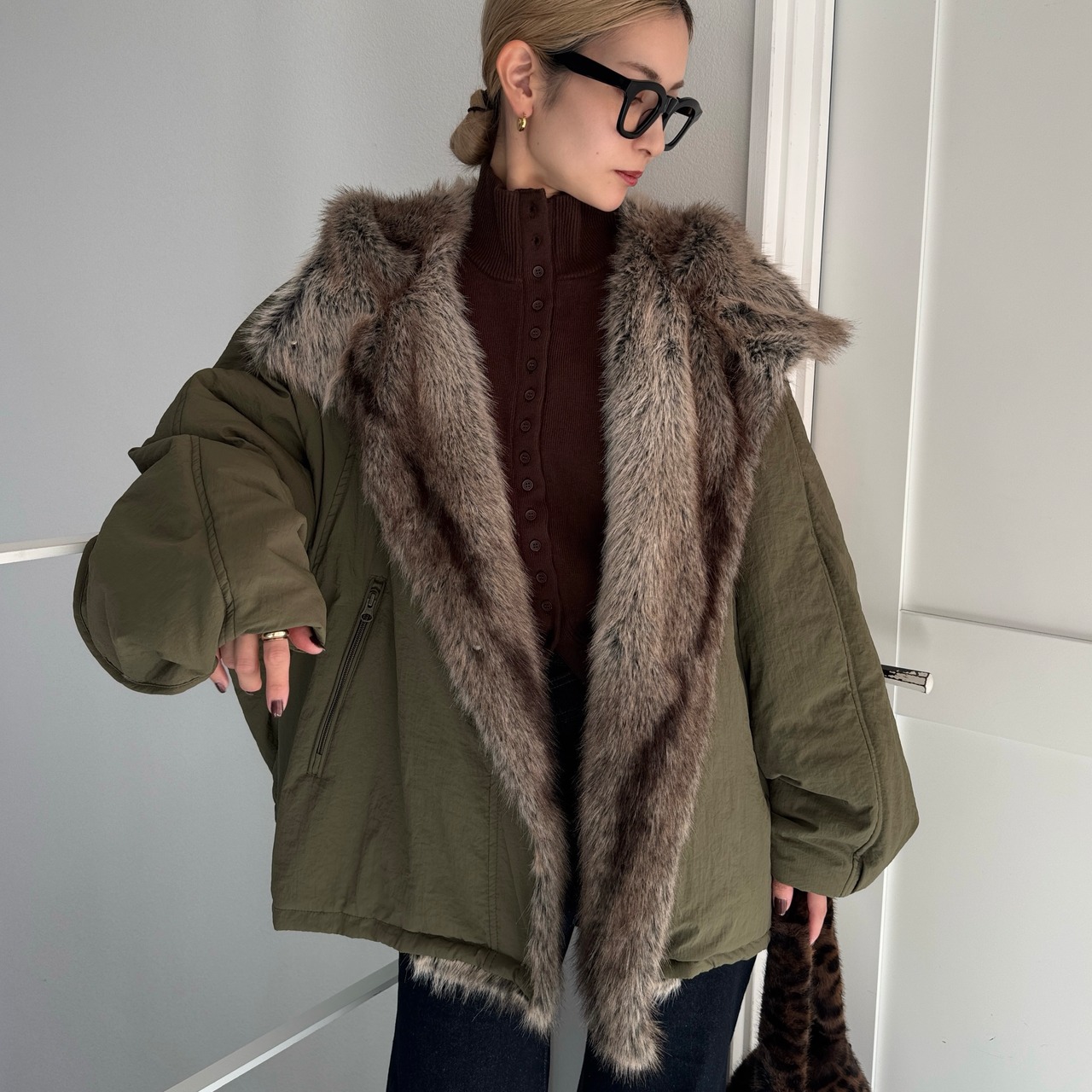 【受注予約1週間】Fox eco fur padded mid length BZ/khaki