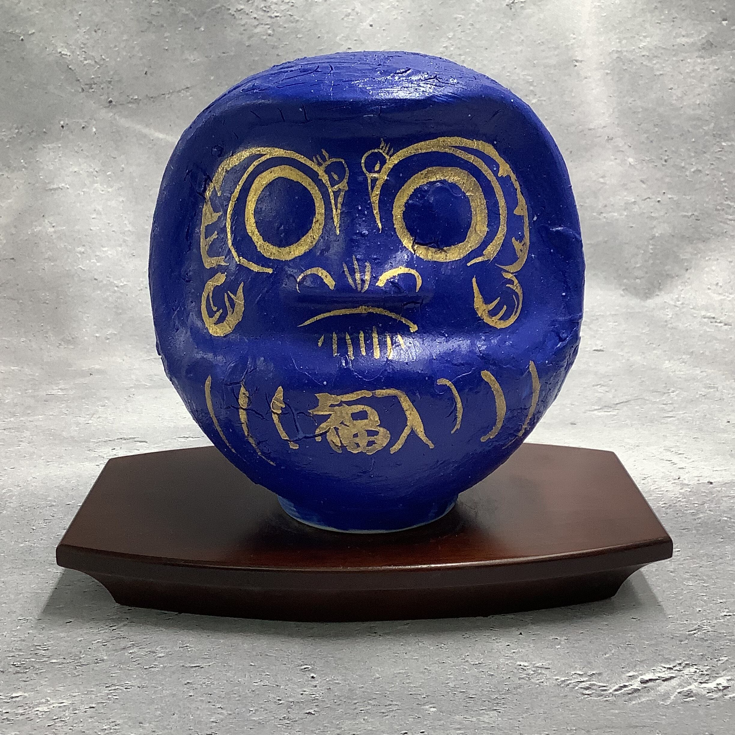 新作】達磨 ダルマ （大）梅花皮（かいらぎ）青×金彩 置物オブジェ