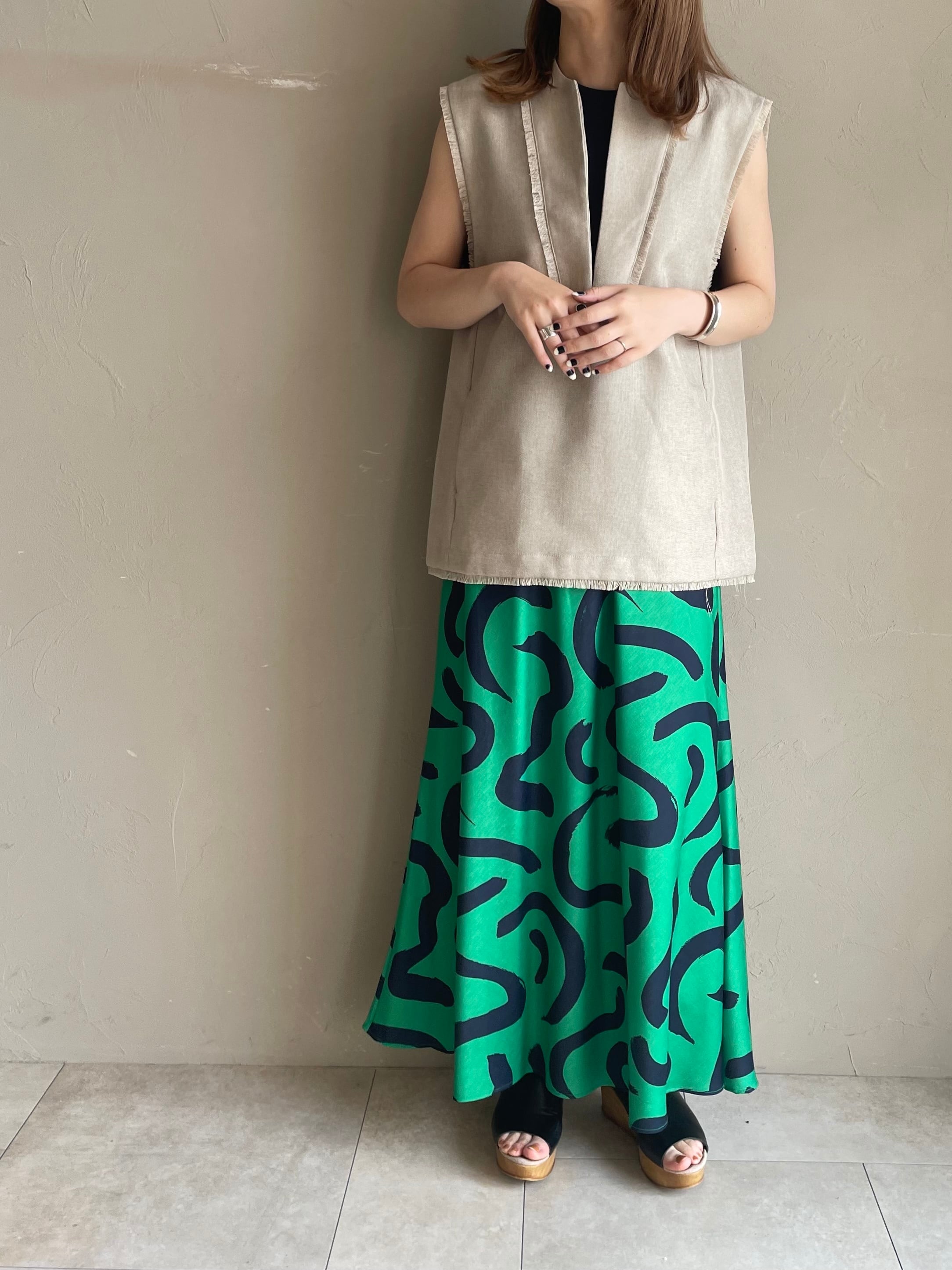 CHIGNON】《GREENのみ》 リネンライクフリンジベスト | valance