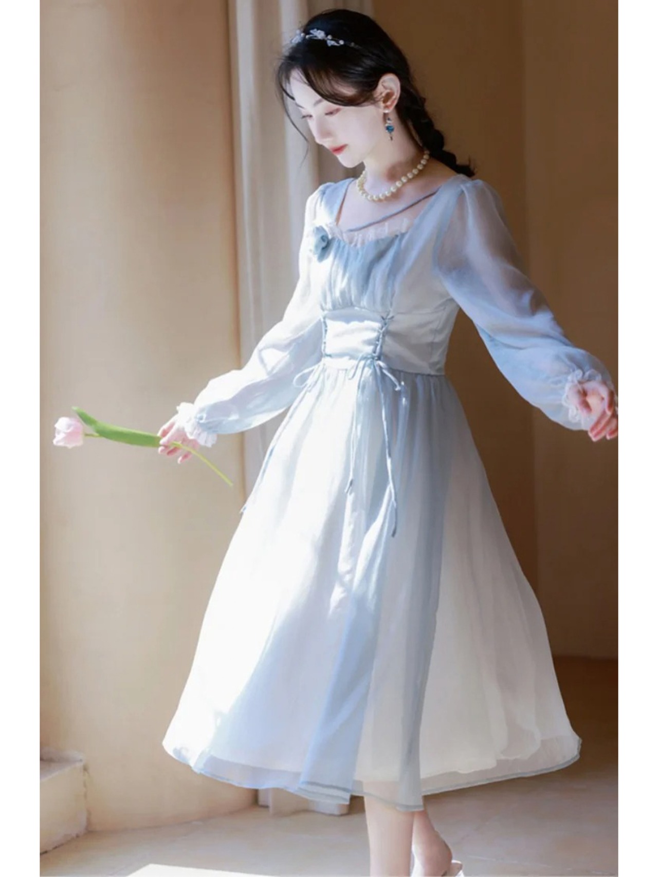 【0267】Blue Chiffon Volume Square Long Sleeve Dress