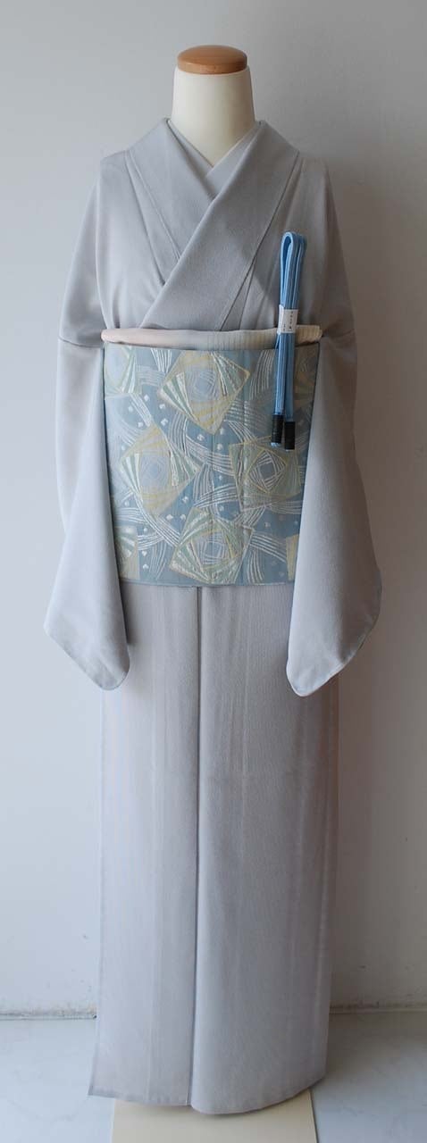単衣】白×霞色 伝統工芸伊勢型写 万筋 江戸小紋 新品 | 大山キモノ・ち