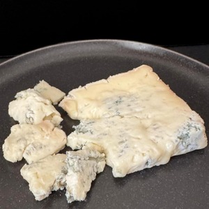 イタリア産 ゴルゴンゾーラ ドルチェ DOP グラスフェッド ブルーチーズ 100g Italian Gorgonzola Dolce DOP – Grassfed Blue Cheese　