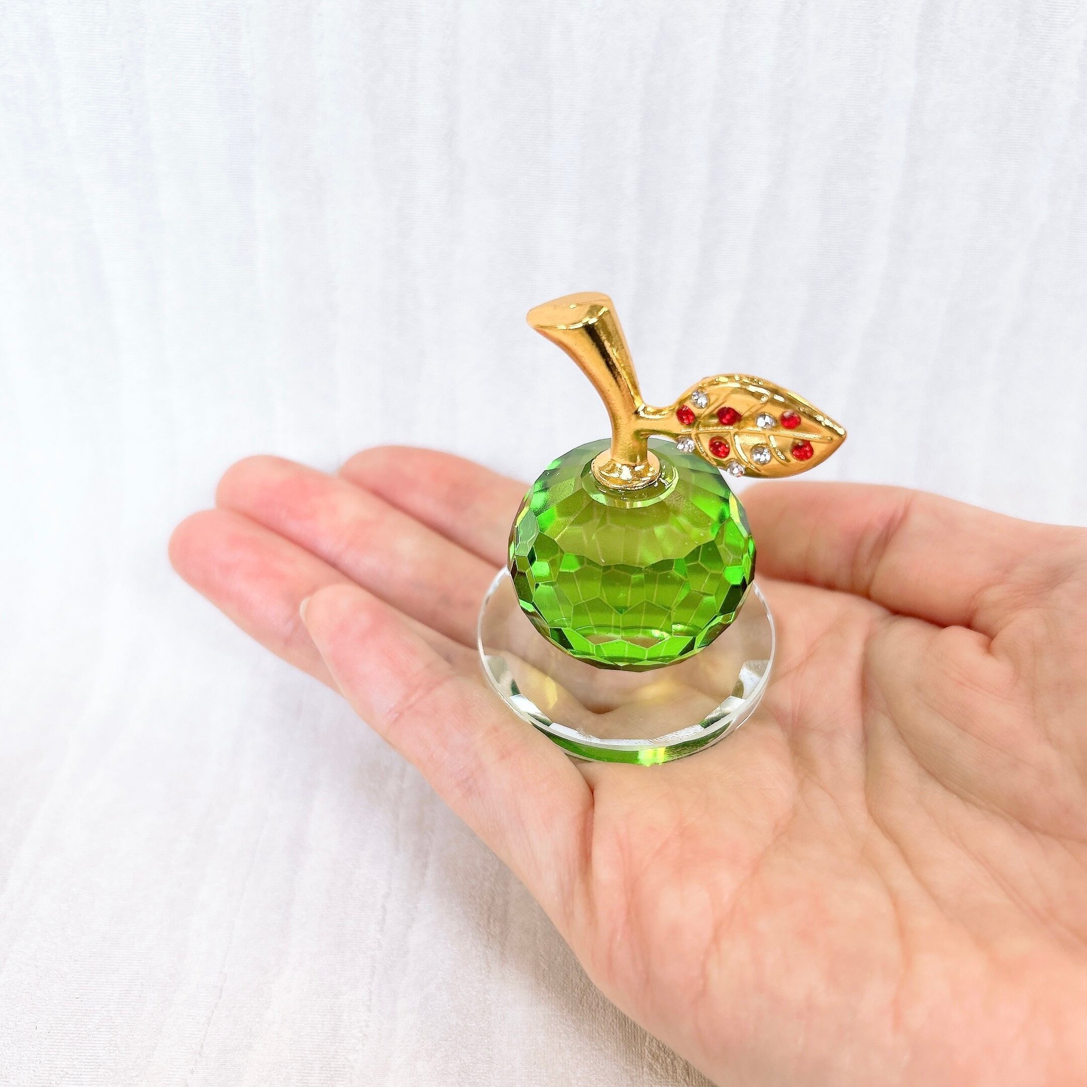 飾れる お守り 】 1個 クリスタル GREEN APPLE グリーン アップル 緑