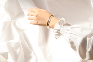 "receiving mode" simple bangle 【gold】L