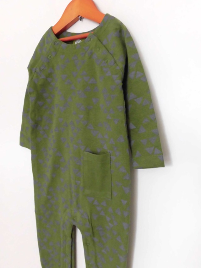 オーガニックコットン　長袖ロンパース　ベビー服　Grant romper　Olive【nui】