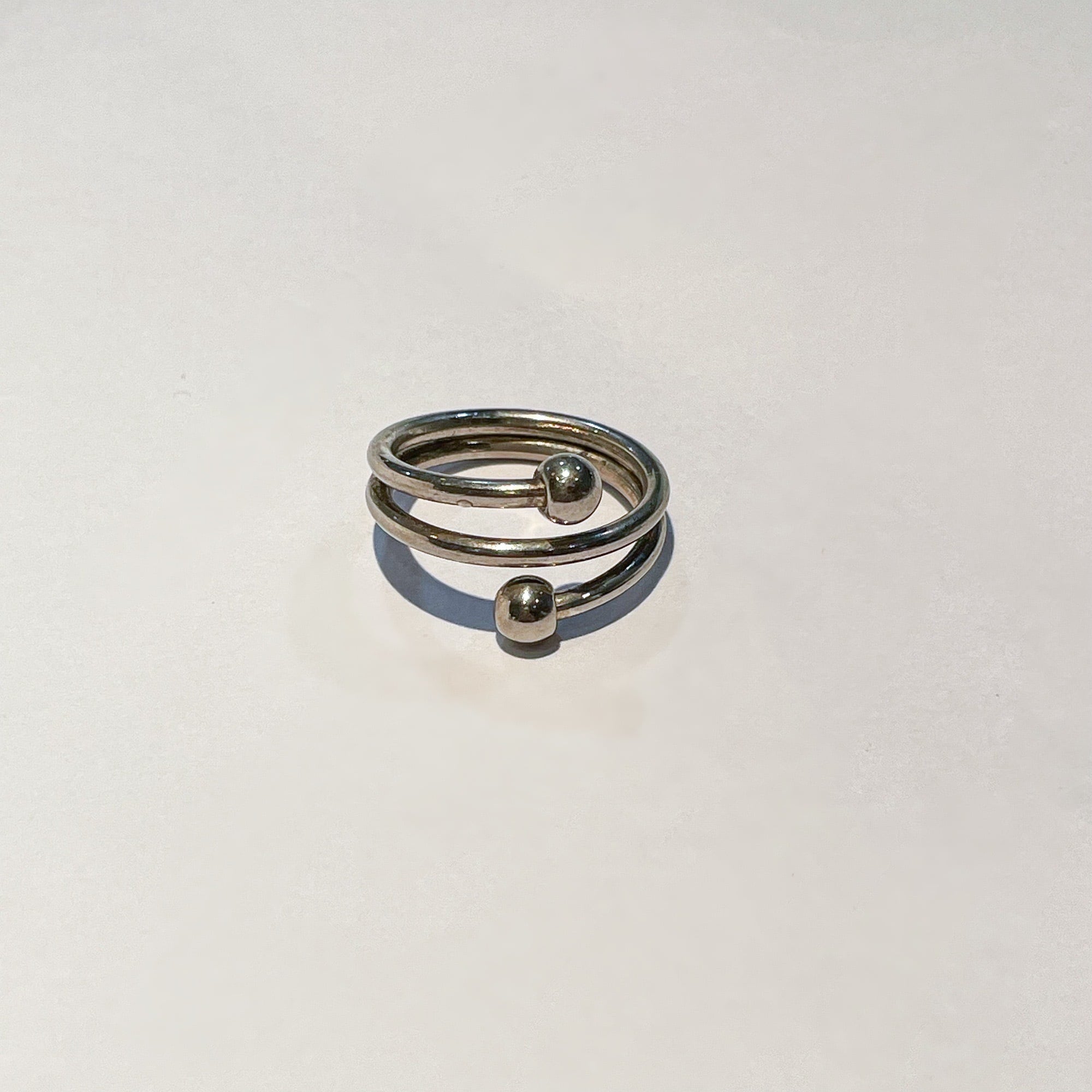 ZUNI ズニ インレイ モチーフ シルバーバングル 刻印あり シルバー925 ZUNI ズニ インレイ モチーフ シルバーバングル 刻印あり