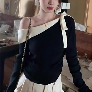 カットソー トップス リボンカットソー ワンショルダーカットソー 配色カットソー バイカラーカットソー ワンショルリボン配色カットソー 長袖 バイカラー 無地 肩リボン レディース かわいい 大人可愛い おしゃれ ガーリー エレガント 主役級 存在感 キュート きれいめ 上品 お出かけ ショッピング 休日 通勤 通学 デート 女子会 イベント 旅行 体型カバー ゆったり スタイルUP デイリー 万能 普段使い フェミニン クラシカル スタイリッシュ 高見え 鮮度アップ